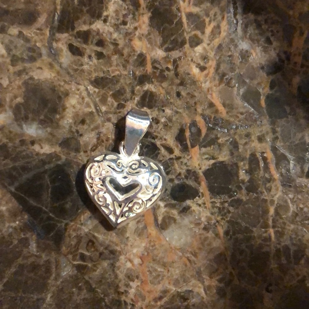 .925 Heart pendant